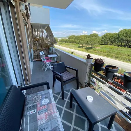 Apartment Hanah - Gjiri Lalzit Lura 3